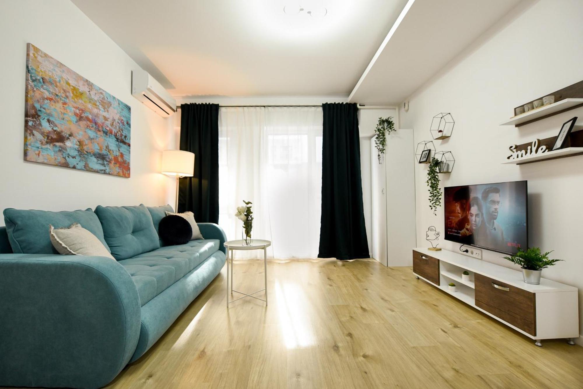 Perfect Stay: Urban Heaven In Aviatiei Business Area Bucharest Room photo